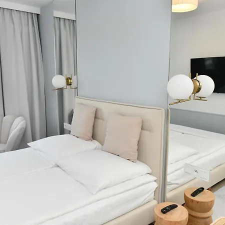 A101 Polanki Aqua Apartment *